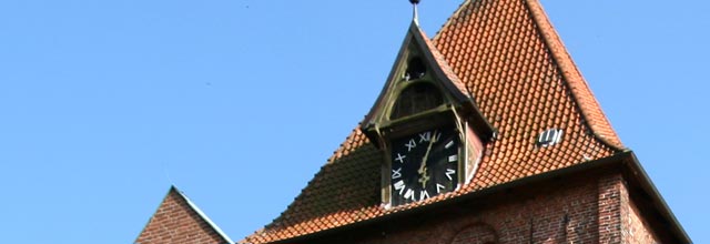 Kirchturm Uhr